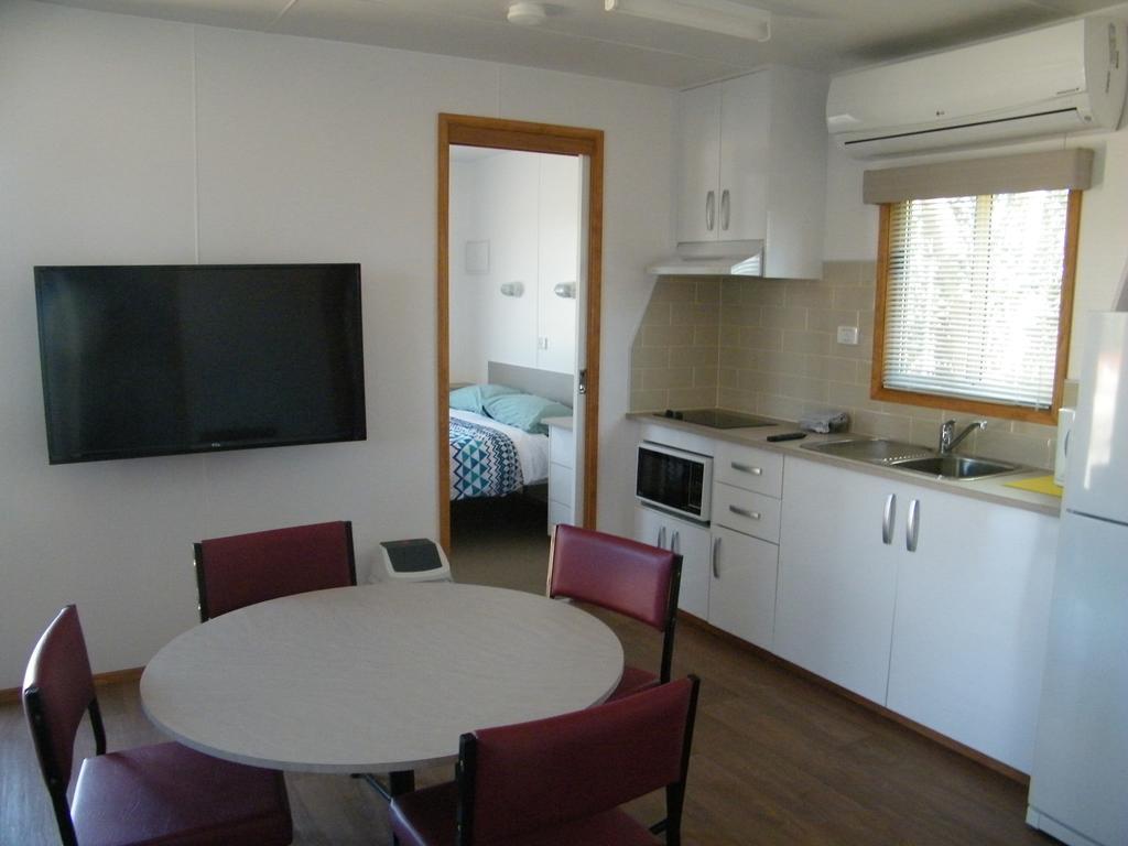 Bega Caravan Park Extérieur photo